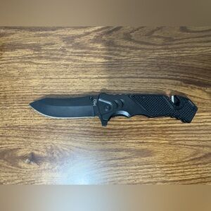 Black Tactical Folding Knife